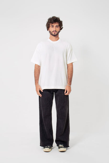 ￼Camiseta Oversized Basic - Off White