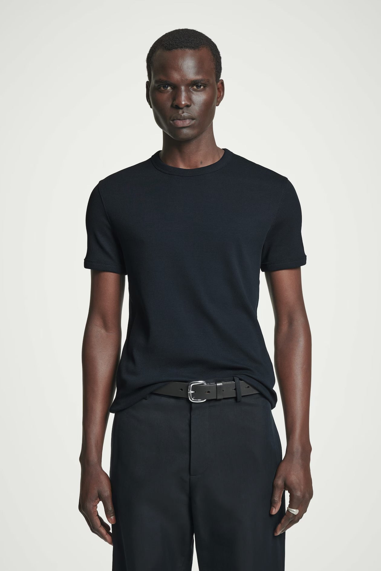 Camiseta canelada slim - preto