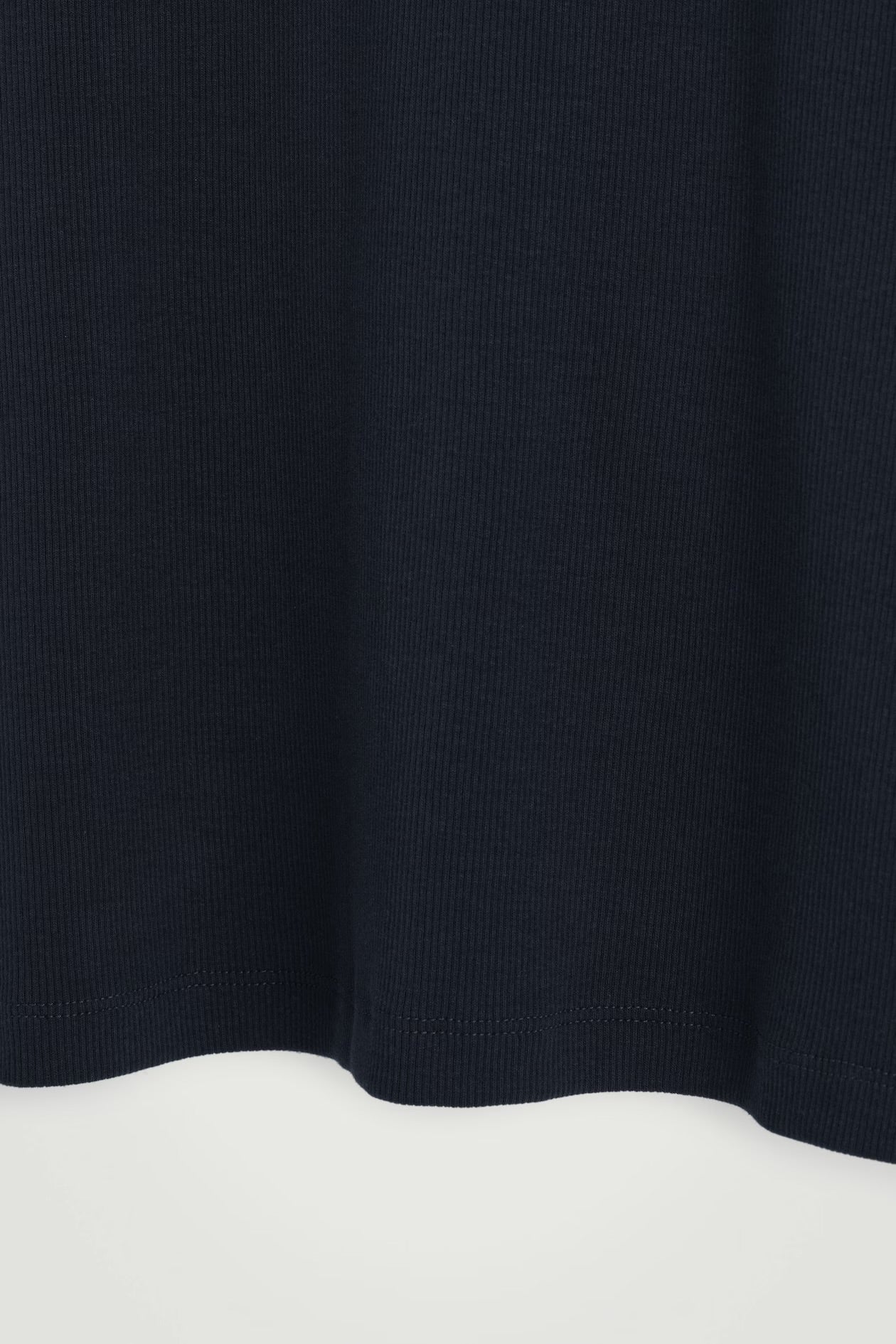 Camiseta canelada slim - preto