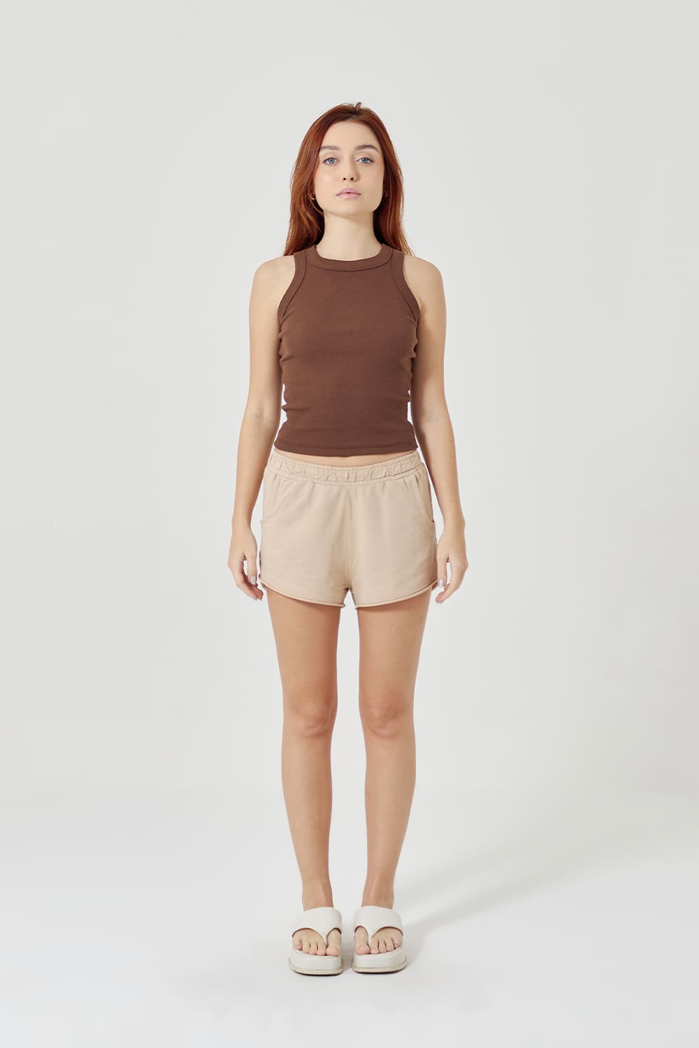 Regata canelada feminina - marrom