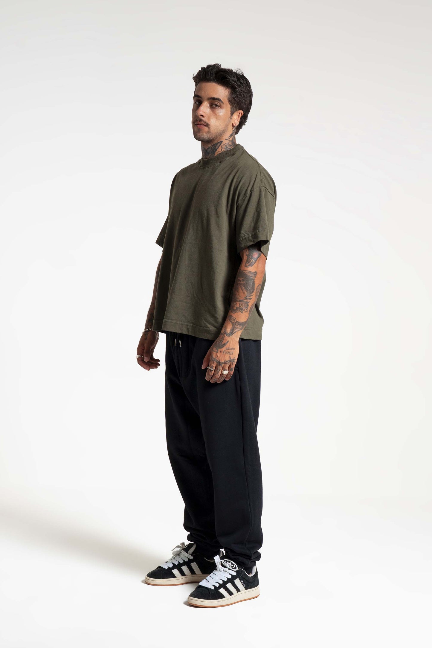 Camiseta heavy oversized boxy - verde quartzo