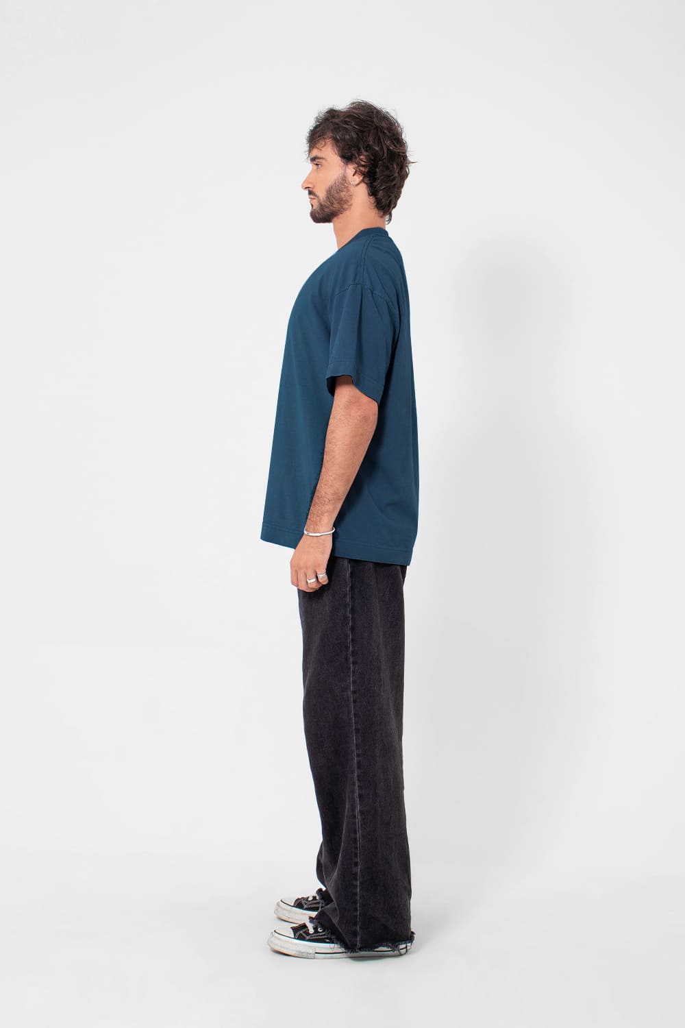 ￼Camiseta Heavy Oversized - Azul Petróleo
