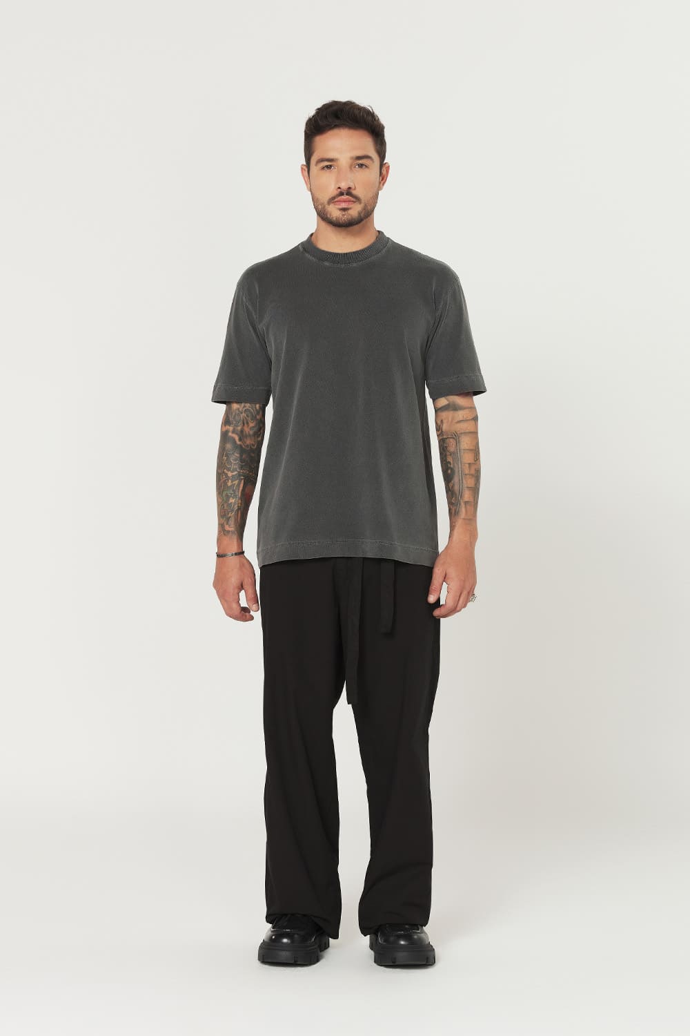 Camiseta tubular streetwear - chumbo