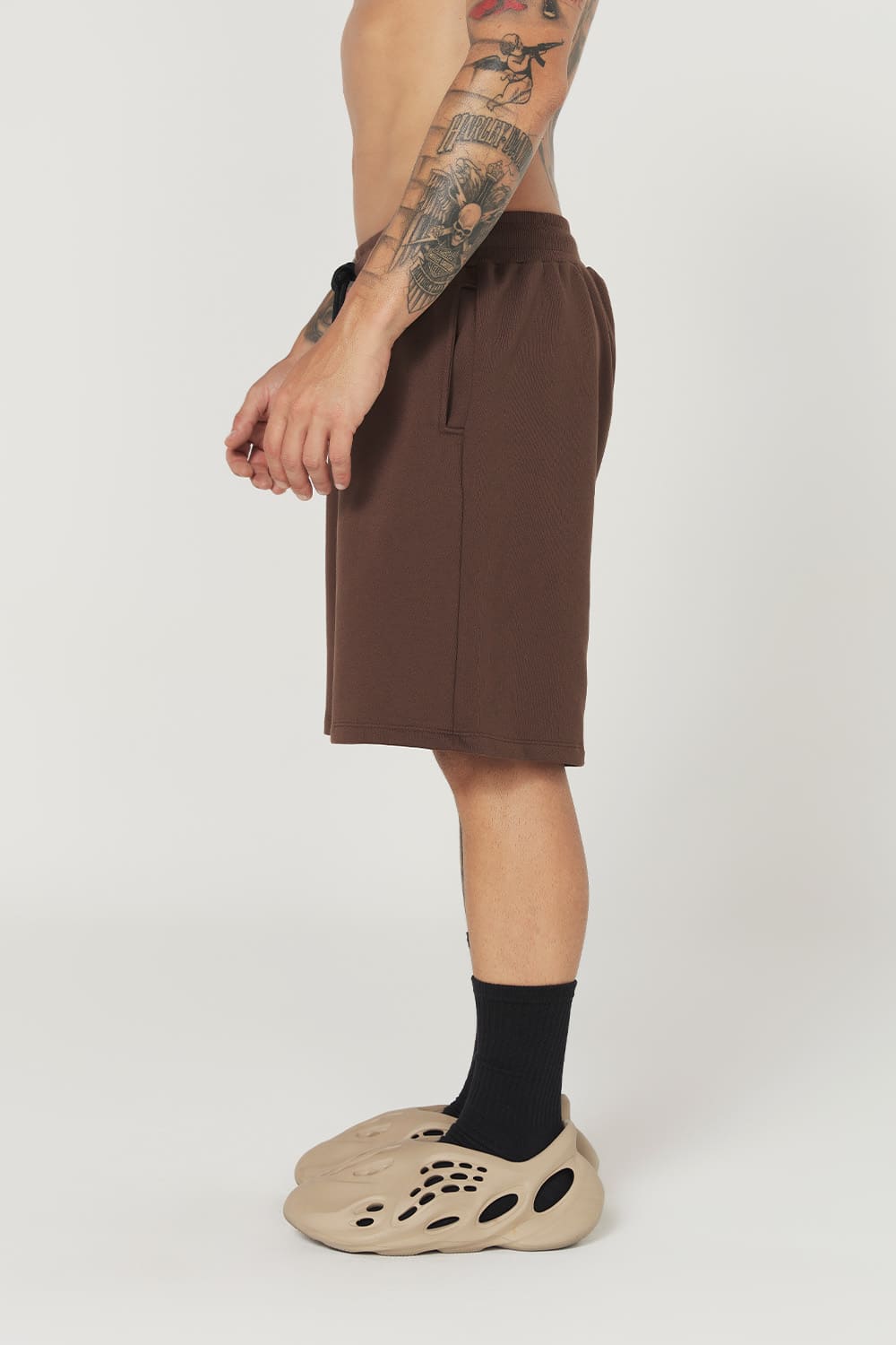 Bermuda Moletom Streetwear  - Marrom
