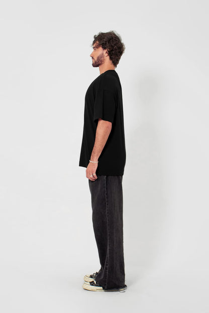 ￼Camiseta Oversized Basic - Preto