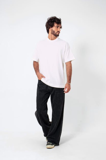 ￼Camiseta Oversized Basic - Off White