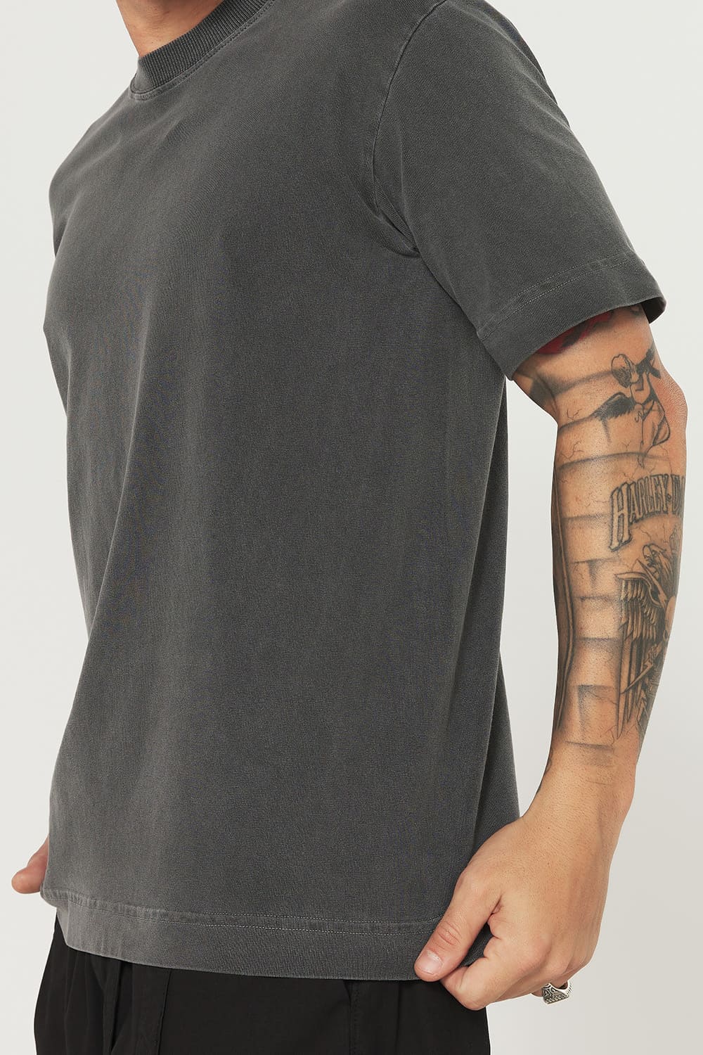 Camiseta tubular streetwear - chumbo