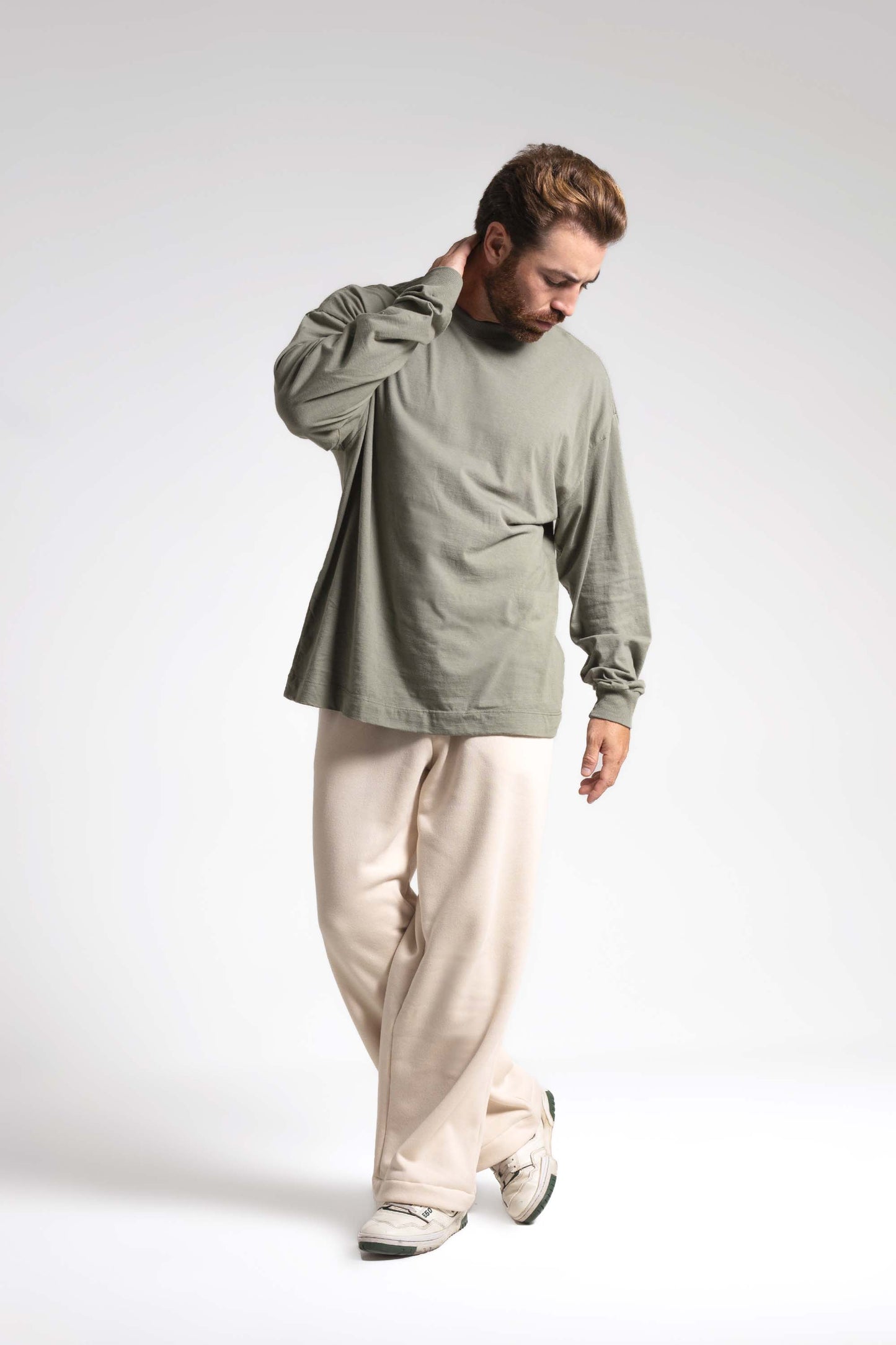 Camiseta manga longa Heavy Oversized - verde pistache